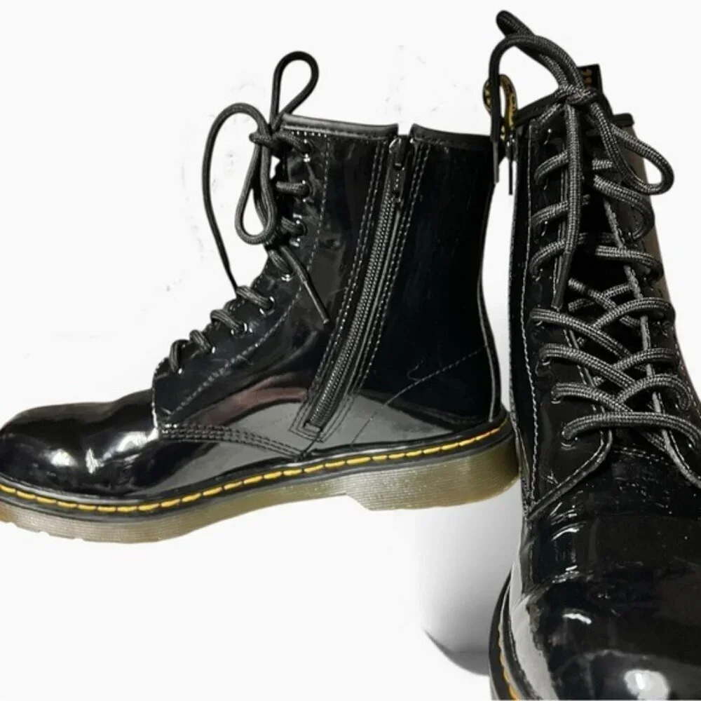 🌻NEW Dr. Martens 1460 Youth Patent Leather Lace-Up Boots Yellow Stitch Boots